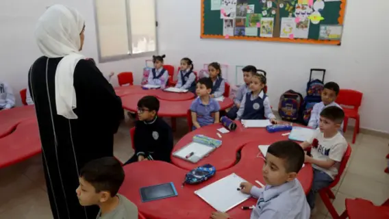 ضوابط جديدة لتناول أدوية الطلبة ذوي الأمراض المزمنة في المدارس بالإمارات