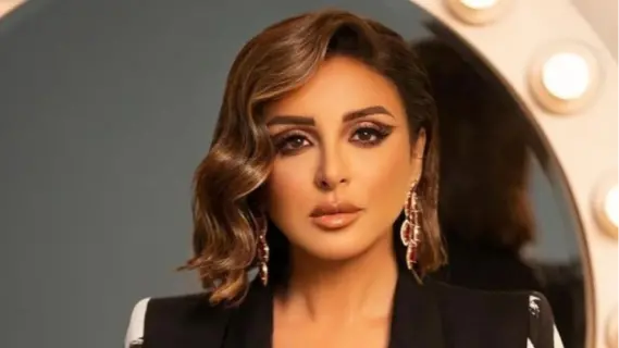 أنغام تحيي حفلاً استثنائياً في قاعة ألبرت بلندن بعد غياب