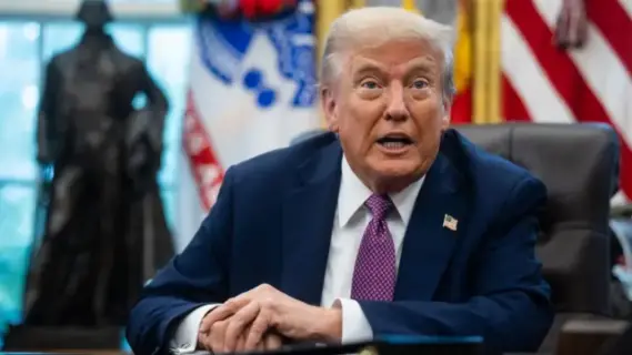 ترمب يستشهد بقصة طفل تحدى منهج التحول الجنسي في المدرسة