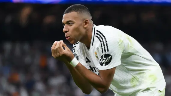 مبابي يقود هجوم ريال مدريد في مواجهة إسبانيول اليوم