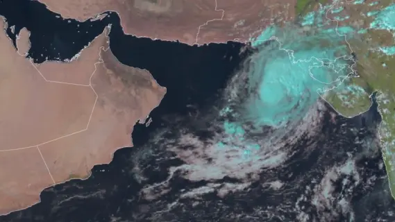 عاصفة "شاكتي" المدارية في بحر العرب بدون تأثير على الدولة