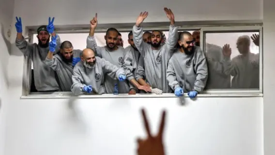 إسرائيل تعلن الإفراج عن 1966 أسيرًا فلسطينيًا