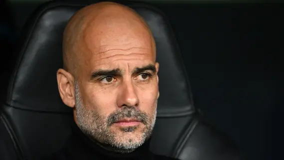 غوارديولا يعرف عن أسفه إزاء ما يجري في قطاع غزة