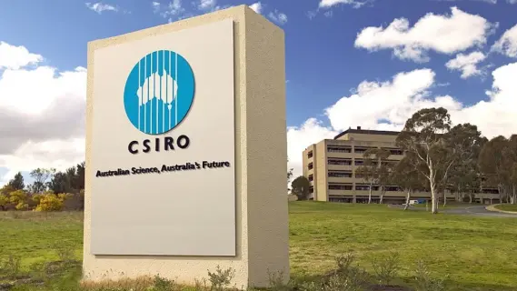 Minister defends "essential" restructuring despite rising csiro job cuts