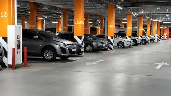 The UAE announces free parking during the National Day holiday