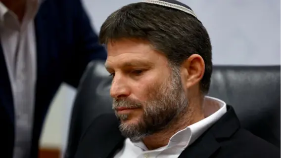 وزير المالية الإسرائيلي يدعو لمنطقة آمنة في غزة لمواجهة الردود الفلسطينية