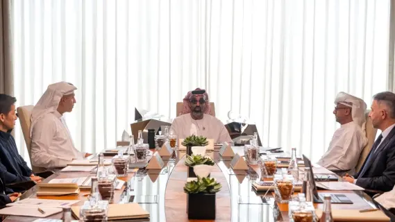 5000 فرصة عمل ... شركات خاصة تتنافس في توظيف المخالفين بدولة الإمارات