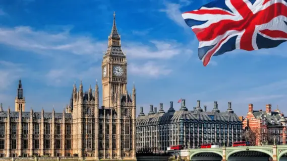 مراجعات استراتيجية تعيد تشكيل سياسة بريطانيا الخارجية