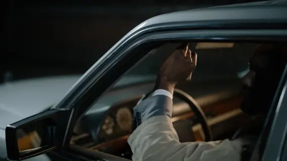 محكمة بريطانية تمنع لاعب كرة قدم من القيادة لمدة 6 أشهر