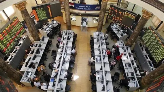 ضغوط البيع تقلص القيمة السوقية للبورصة بمقدار 5 مليارات جنيه