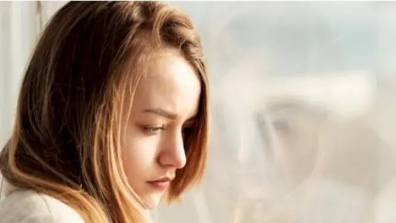 طرق فعالة للتغلب على شعور الخذلان واستعادة التوازن النفسي