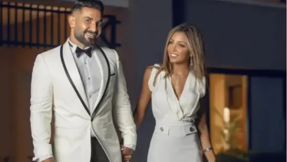 احمد سعد يعلن خطوبته من طليقته علياء بسيوني وعودة قصه الحب