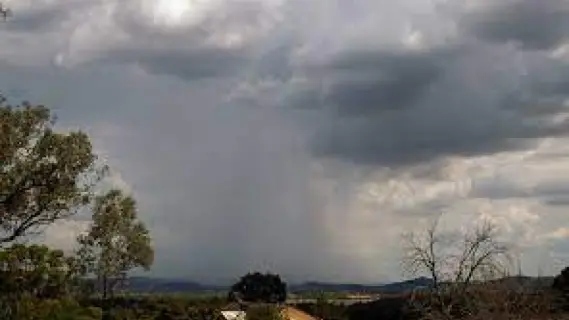 Saudi Civil Defense Issues Thunderstorm Warning until Friday
