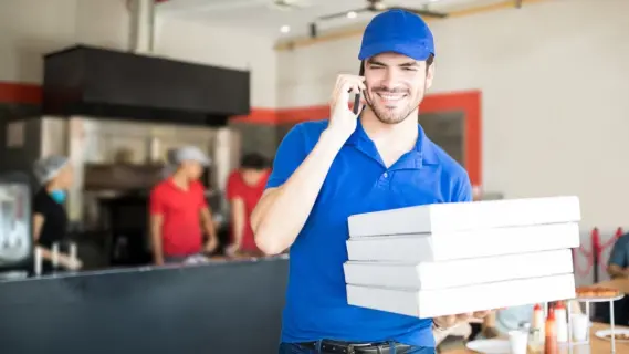 Saudi Arabia mandates uniforms for all home delivery workers