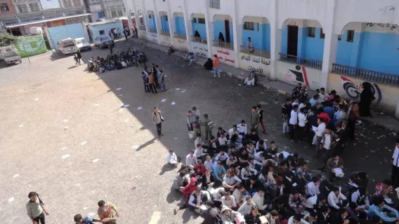 اليمن : ​العجز عن دفع الرسوم يحرم الطلبة في صنعاء من أداء الامتحانات