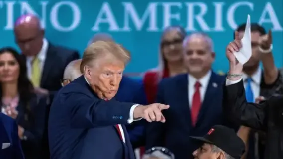 حملة ترامب تدعو للتحقيق في تدخل حزب العمال البريطاني