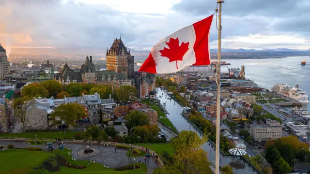 مجلس النواب الأمريكي يعارض فرض رسوم جمركية على كندا وترامب يلوح بالتصعيد