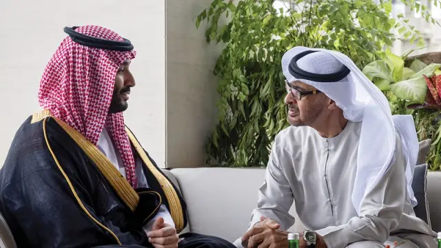 اتصال هاتفي بين محمد بن زايد ومحمد بن سلمان يؤكد تضامن السعودية مع الإمارات ويدعو لردع الاعتداءات