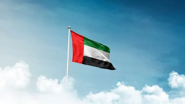 UAE Stands in 'State of Defense' Amid Iranian Missile Attacks, Avoids Escalation