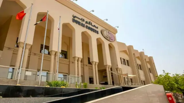مقيم في الإمارات يتهم زوجته بالاستيلاء على 6.6 مليون درهم ومساومته عليها مقابل الطلاق
