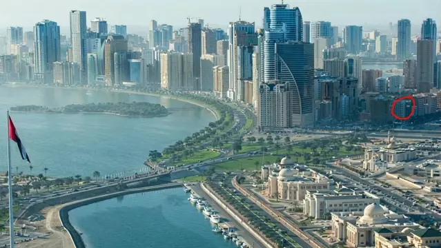 الإمارات : هجوم إيراني جديد يستهدف مبنى اتصالات في الشارقة وإصابة وافدين