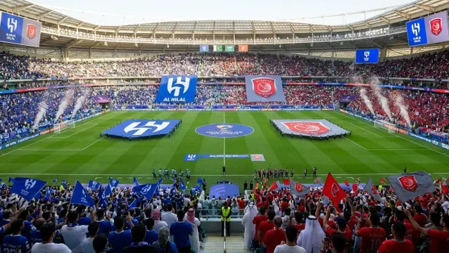 تشكيلة الهلال ضد السد الرسمية اليوم في دوري ابطال آسيا.. بنزيما يقود الهجوم وتواجد كنو أساسياً
