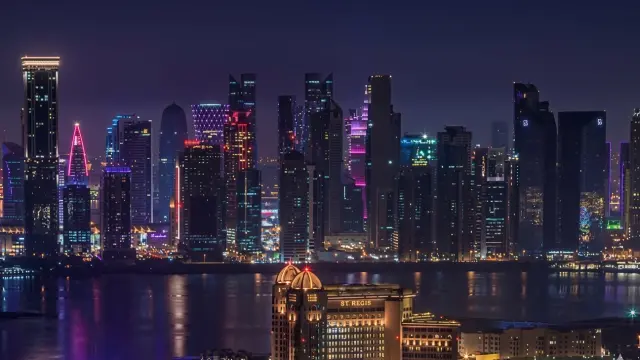 تحذير عاجل إلى المواطنين القطريين والمقيمين الليلة وحتى الساعة 6 صباح الخميس