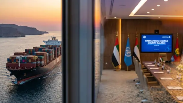 الإمارات ترحب بقرار فتح مضيق هرمز وإدانة انتهاكات إيران عبر منظمة IMO