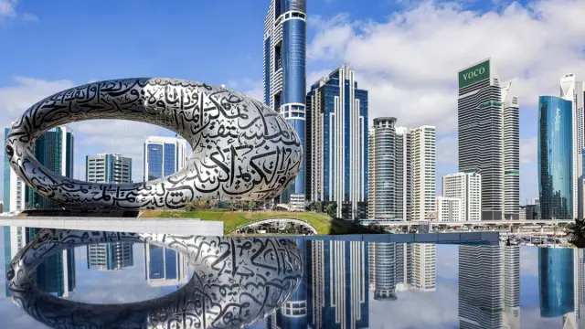 الأرصاد: طقس الإمارات غداً صحو مع احتمالية ظهور سحب شرقاً