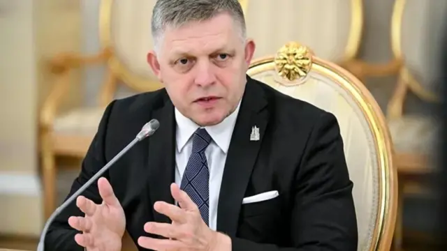 الكرملين: فيتسو لم ينقل رسالة زيلينسكي إلى بوتين حتى الآن
