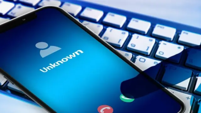 وزارة الداخلية المصرية تعلن حقيقة مراقبة الاتصالات والتطبيقات