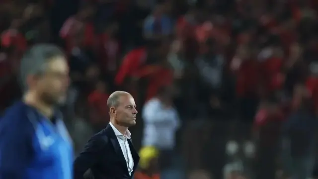 النادي الأهلي يبحث عن بديل للمدرب ييس توروب بعد فسخ عقده