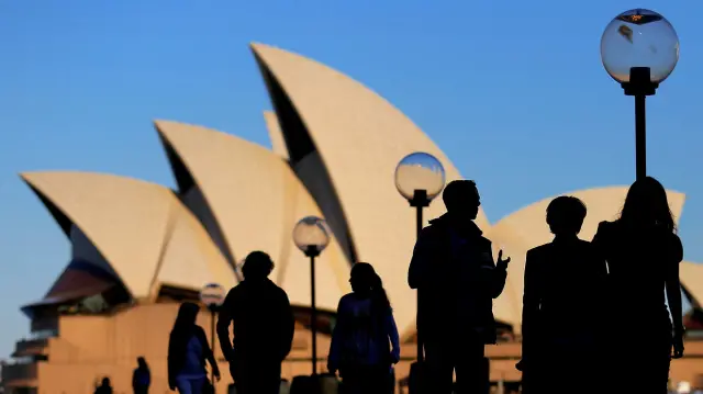 New Federal Strategy to Accelerate Visa Processing for Skilled Migrants in Australia
