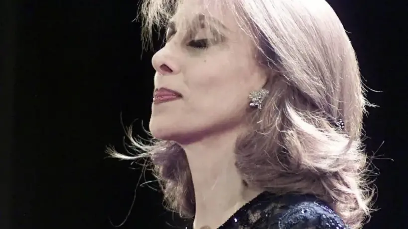 الفنانة فيروز