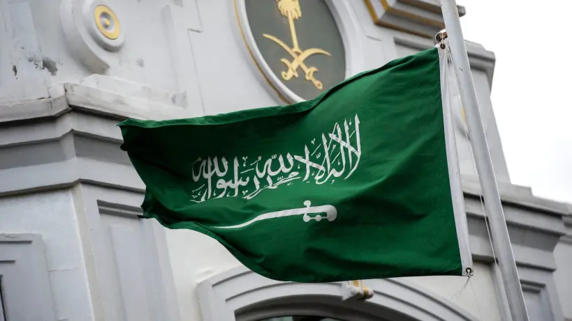 منصة قوى توضح إجراءات تصنيف الموظفين المتغيبين