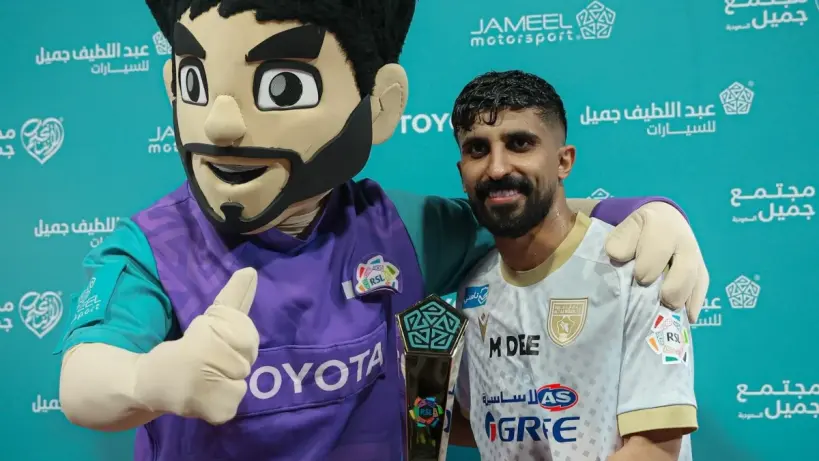 محمد الكويكبي لاعب كرة القدم بنادي التعاون