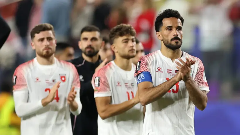 لاعبو منتخب الأردن يعبرون عن دعمهم لجماهيرهم بعد الخسارة