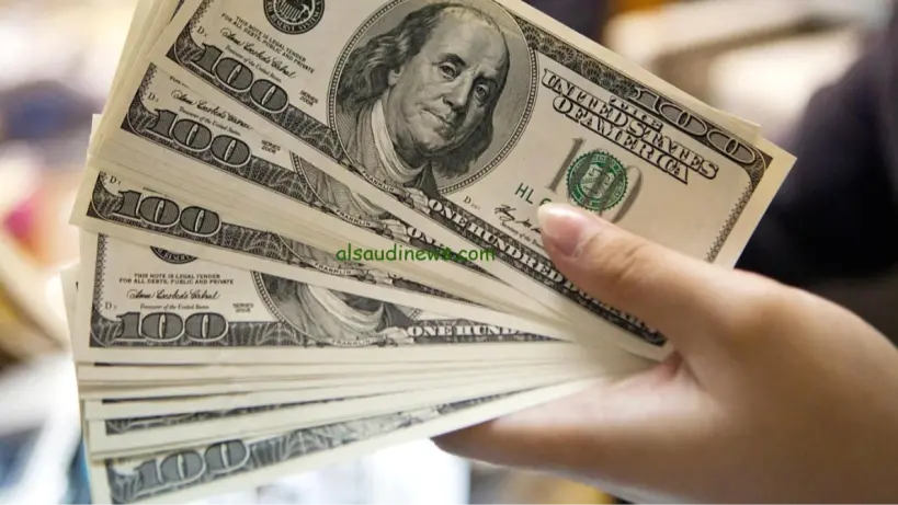 الدولار يشهد زيادة عالمية بعد أن بلغ أدنى مستوياته خلال إسبوع