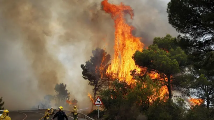 Spain Faces Severe Wildfires, Thousands Evacuated Across the Nation
