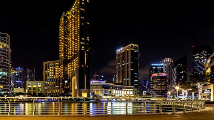 إرتفاع معدل نمو القطاع الخاص غير النفطي في الإمارات خلال أغسطس