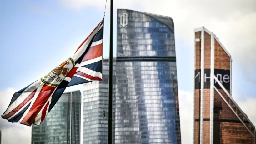 إلغاء إعتماد 6 دبلوماسيين بريطانيين في موسكو لإتهامهم بأعمال التجسس والتخريب