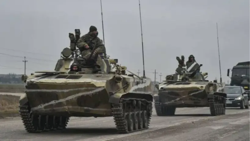 القوات الروسية تدخل ضواحي مدينة توريتسك الواقعة على جبهة القتال في أوكرانيا