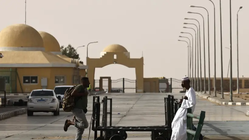 إرتفاع تكاليف المعيشة في مصر تدفع آلاف السودانيين للعودة إلى وطنهم