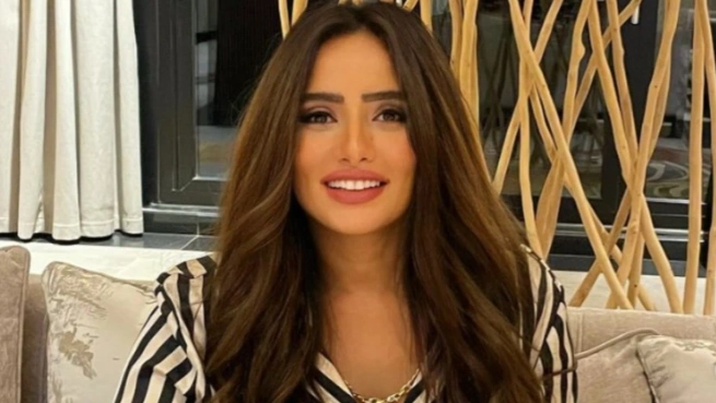 الفنانة زينة