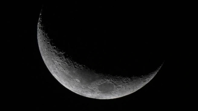 crescent moon
