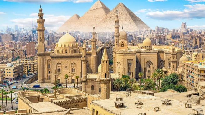 القاهرة