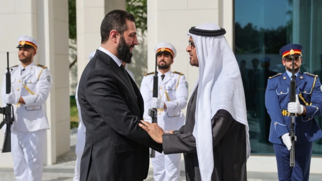 محمد بن زايد يستقبل أحمد الشرع