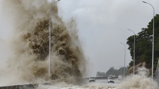  Typhoon Krathon 